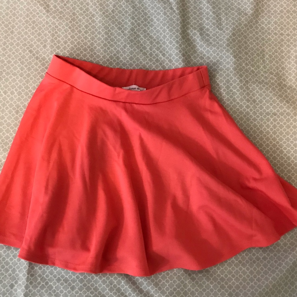 NWOT Forever 21 Mini Coral Skirt